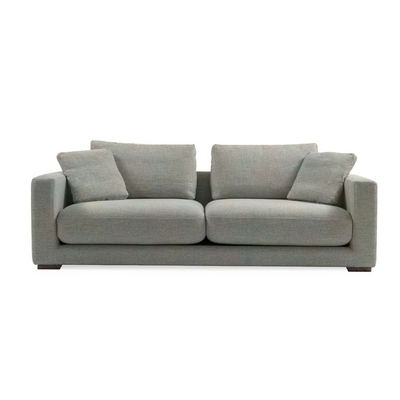 Our Belt Sofa arrives with a modern design, comfortable both in your seat and on your back, where the combination of springs of different types and the magic of the pen makes it a unique factor. Delicate seams where its simplicity is its very charm and marks the Belt as a differentiating product within our sofas.